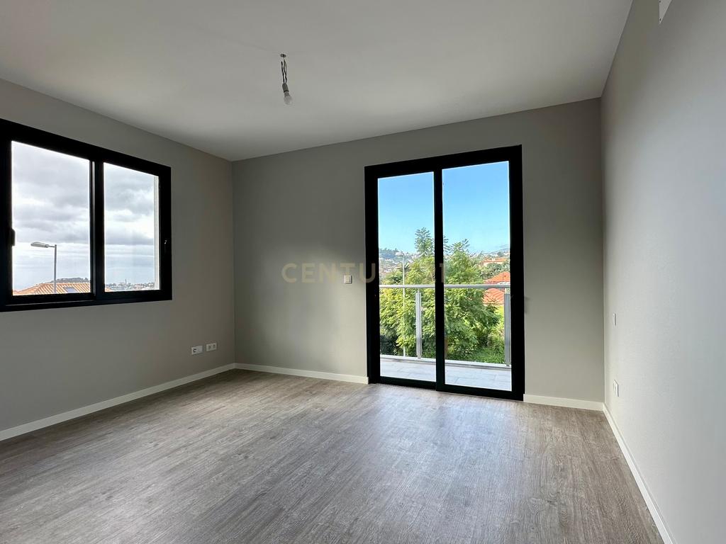 Moradia T3 - São Roque - Image 17
