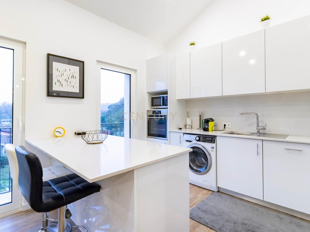 Apartamento T4 duplex || Centro Histórico de Leiria - Image 12
