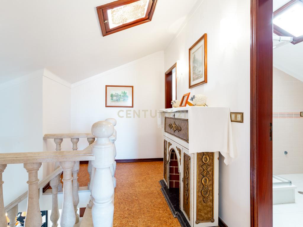 PROPRIEDADE COM HABITAÇÃO E ARMAZÉM A 40 MINUTOS DE LISBOA - Image 31