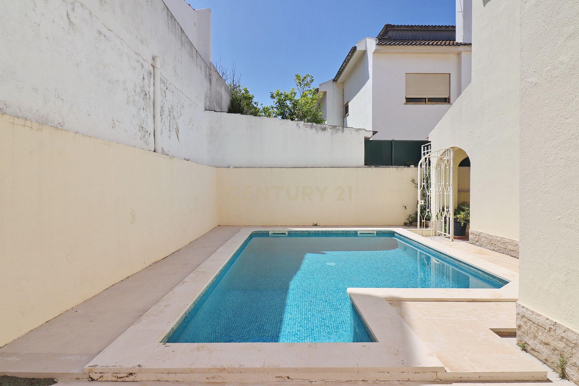 RESERVADO - Moradia Isolada Unifamiliar na Parede com piscina - Image 2