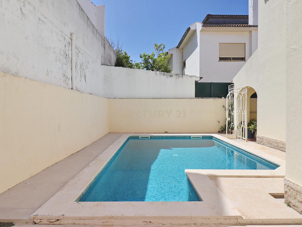 RESERVADO - Moradia Isolada Unifamiliar na Parede com piscina - Image 2