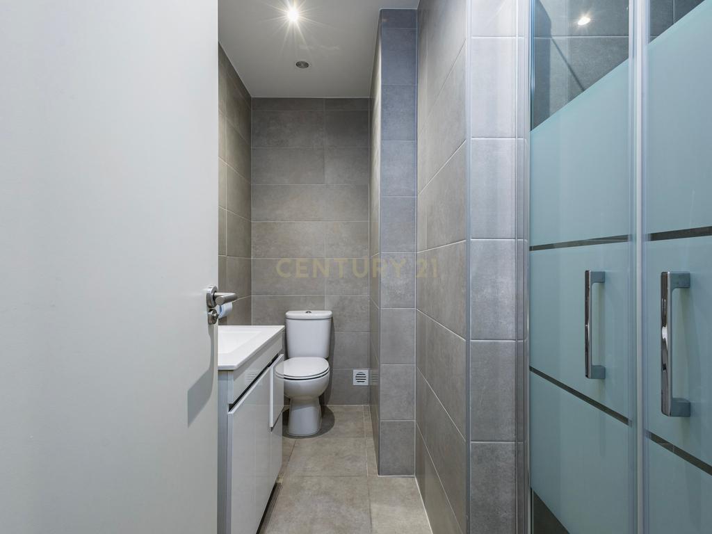 Apartamento no centro histórico da cidade de leiria I 6 quartos I investimento I rentabilidade de 6,4 % - Image 13