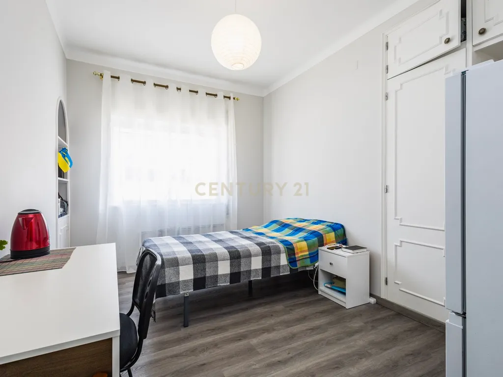 Apartamento no centro histórico da cidade de leiria I 6 quartos I investimento I rentabilidade de 6,4 % - Image 19