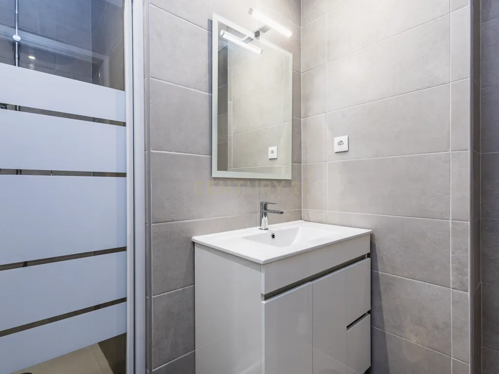 Apartamento no centro histórico da cidade de leiria I 6 quartos I investimento I rentabilidade de 6,4 % - Image 18