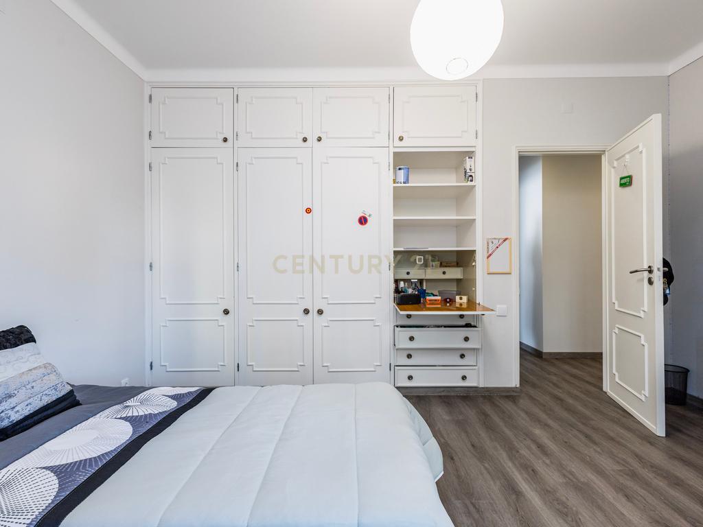 Apartamento no centro histórico da cidade de leiria I 6 quartos I investimento I rentabilidade de 6,4 % - Image 23