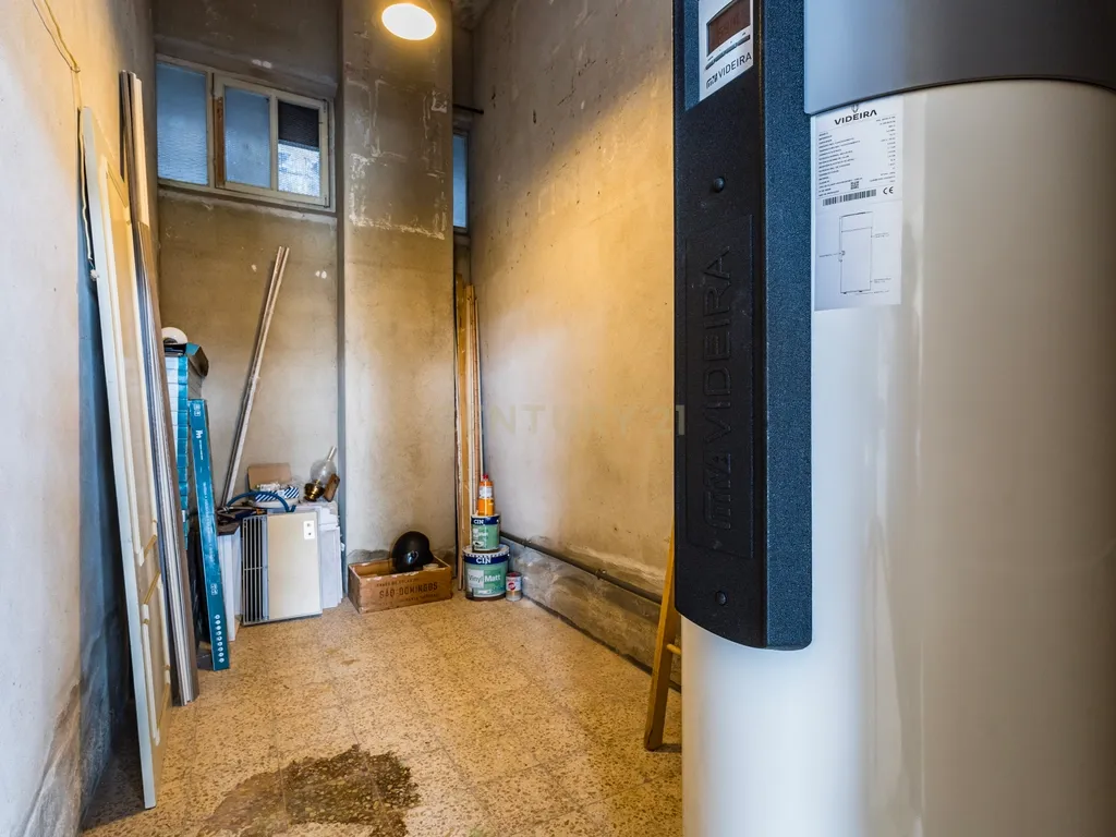 Apartamento no centro histórico da cidade de leiria I 6 quartos I investimento I rentabilidade de 6,4 % - Image 29