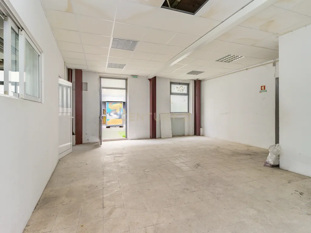 Edificio Comércio - Centro da Amadora, Rua Gonçalves Ramos - Image 21