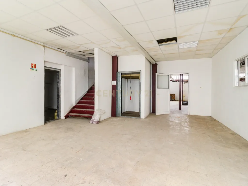 Edificio Comércio - Centro da Amadora, Rua Gonçalves Ramos - Image 19