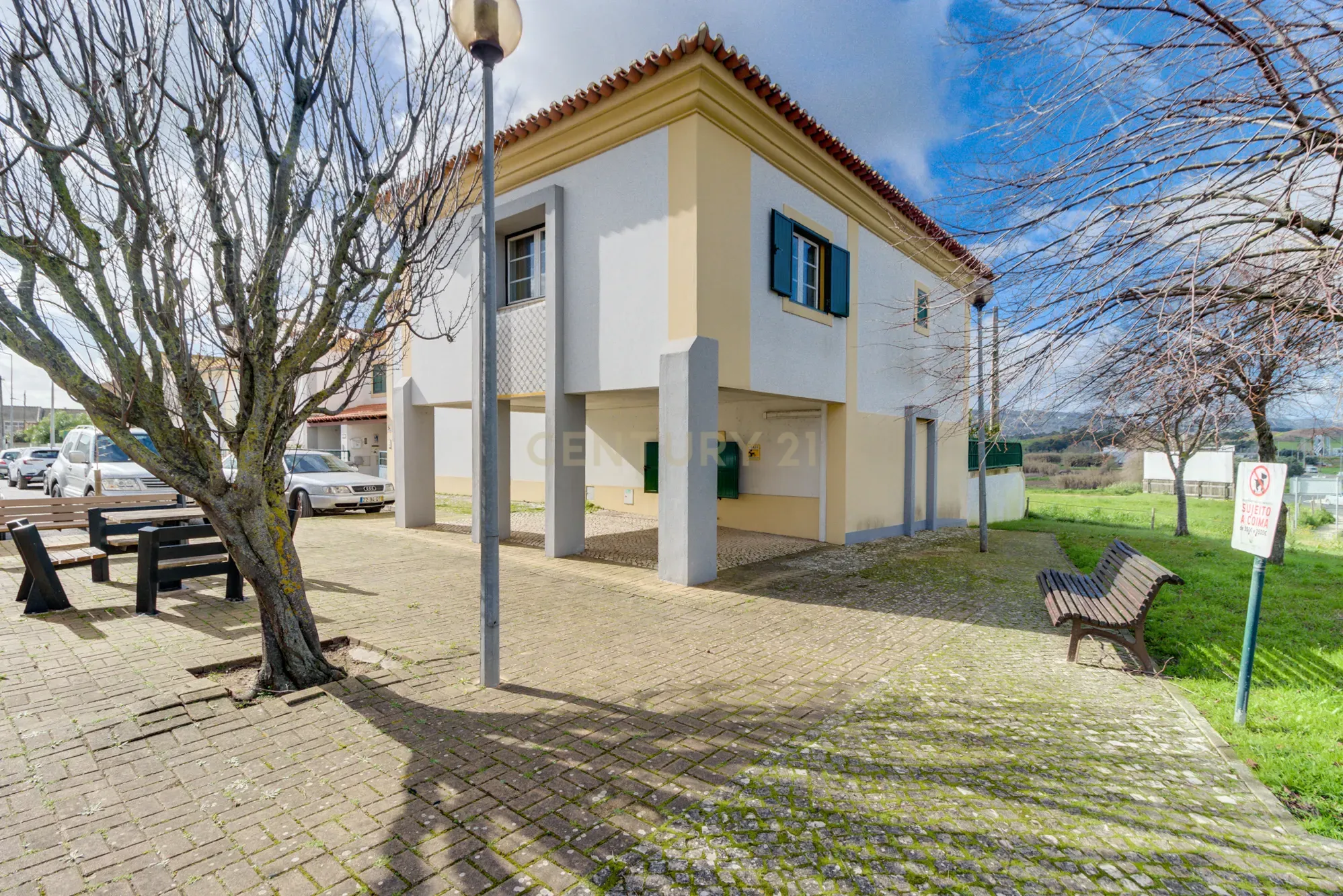 MORADIA T5 COM JARDIM, EM SANTO ANTÃO DO TOJAL - Image 52
