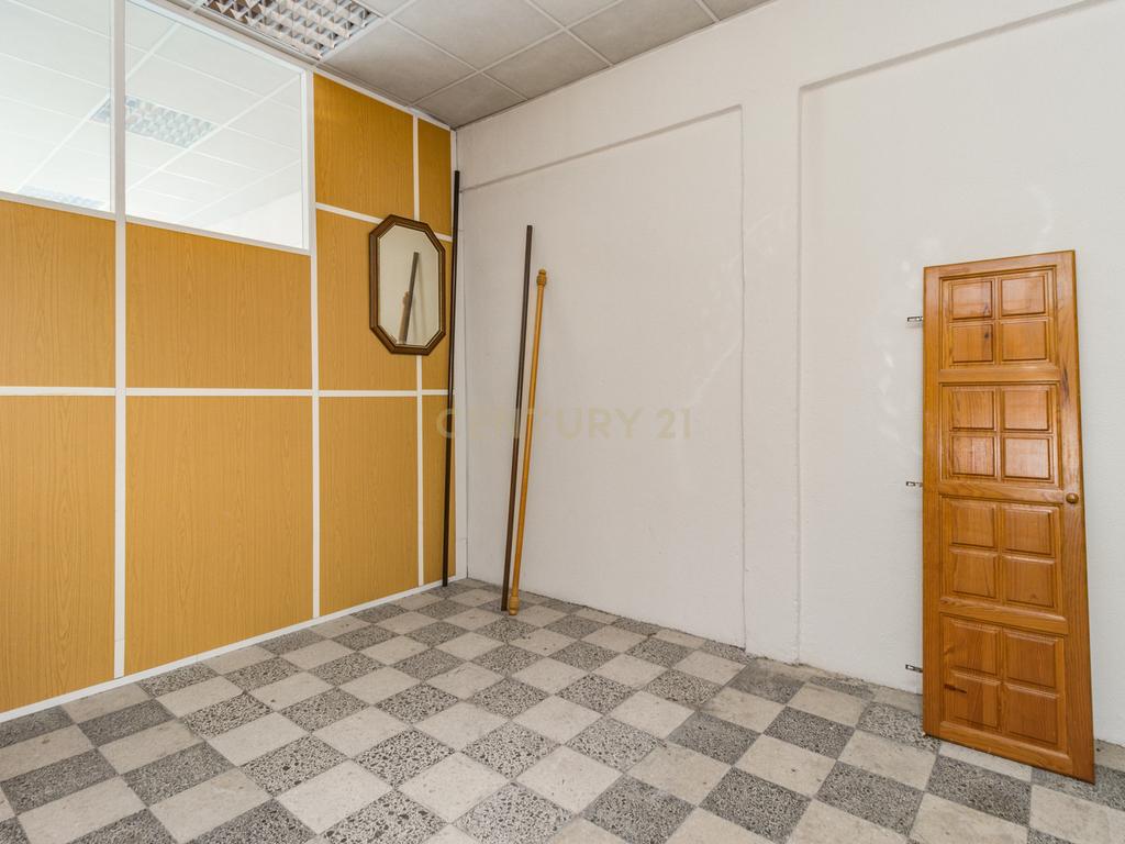 Edificio Comércio  - Centro da Amadora,  Rua Gonçalves Ramos - Image 49