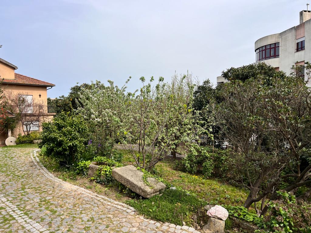 Lote urbano de 1440 metros quadrados situado no coração de Vila Real. - Image 9