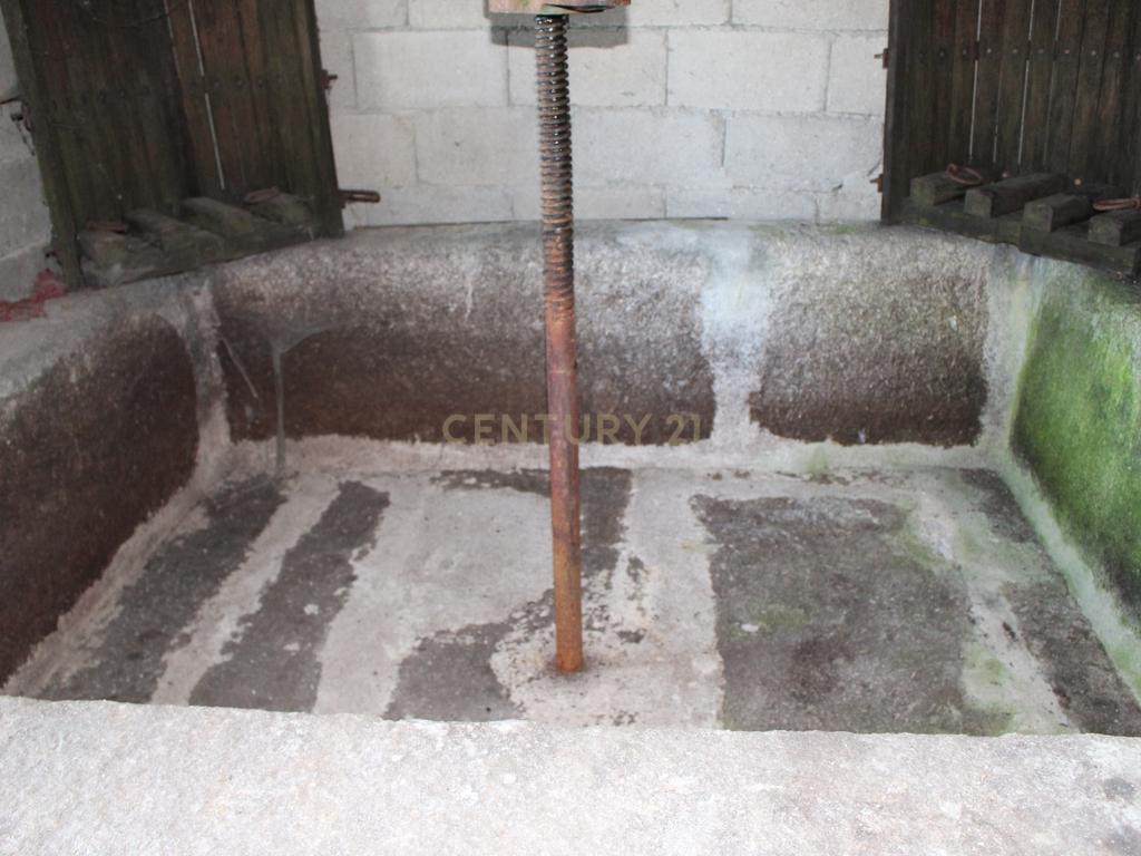 Casa para Recuperação em Cinfães - Oportunidade Única! - Image 17