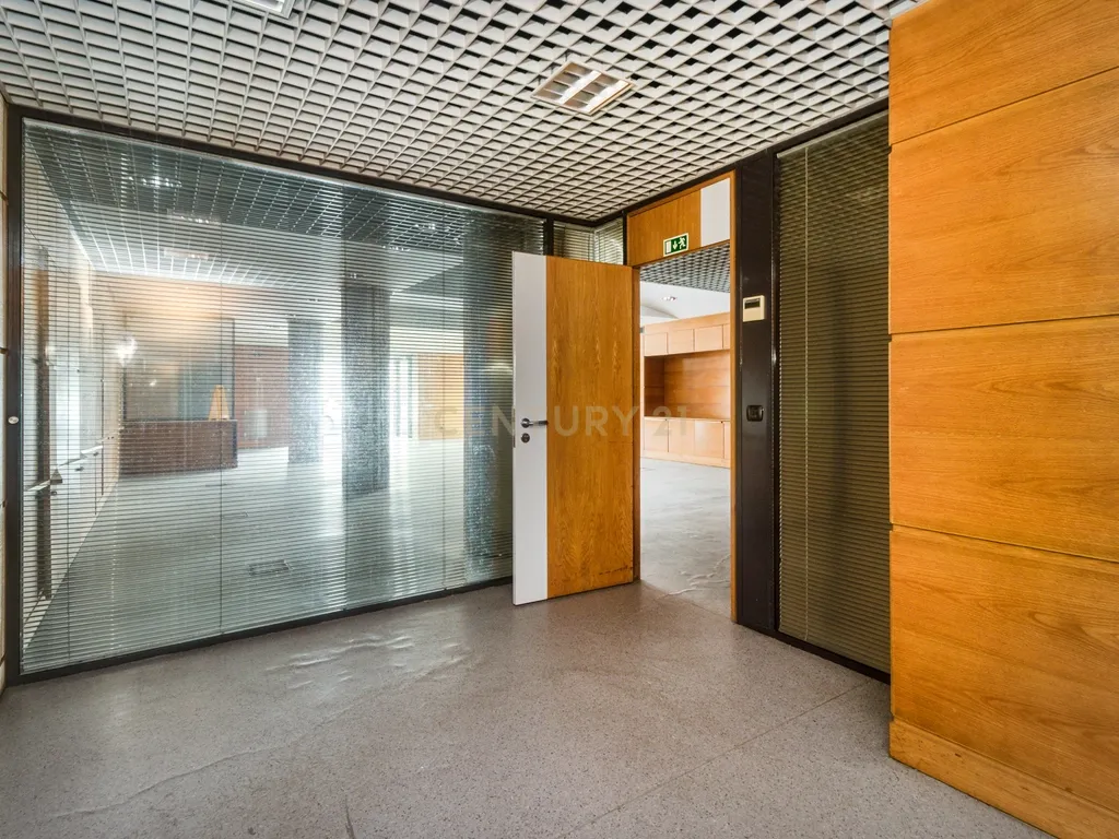 Edificio Comércio - Centro da Amadora, Rua Gonçalves Ramos - Image 12