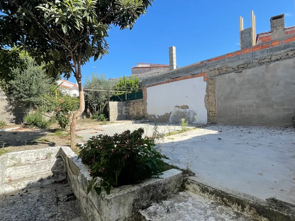 Moradia T3 | Lousa CTB, Castelo Branco - Image 9