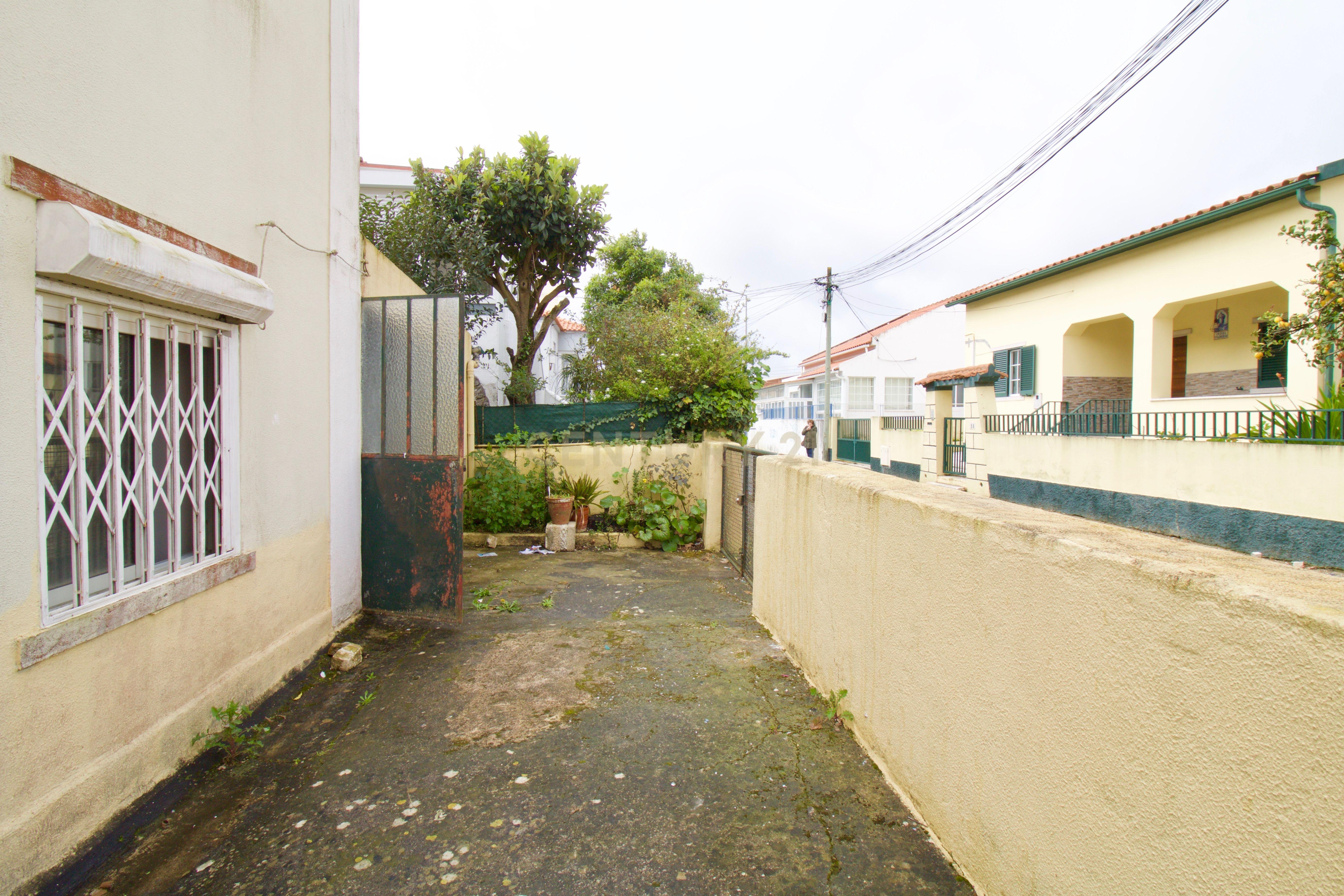 Apartamento com 2 quartos no centro de Mem Martins com Logradouro - Image 35