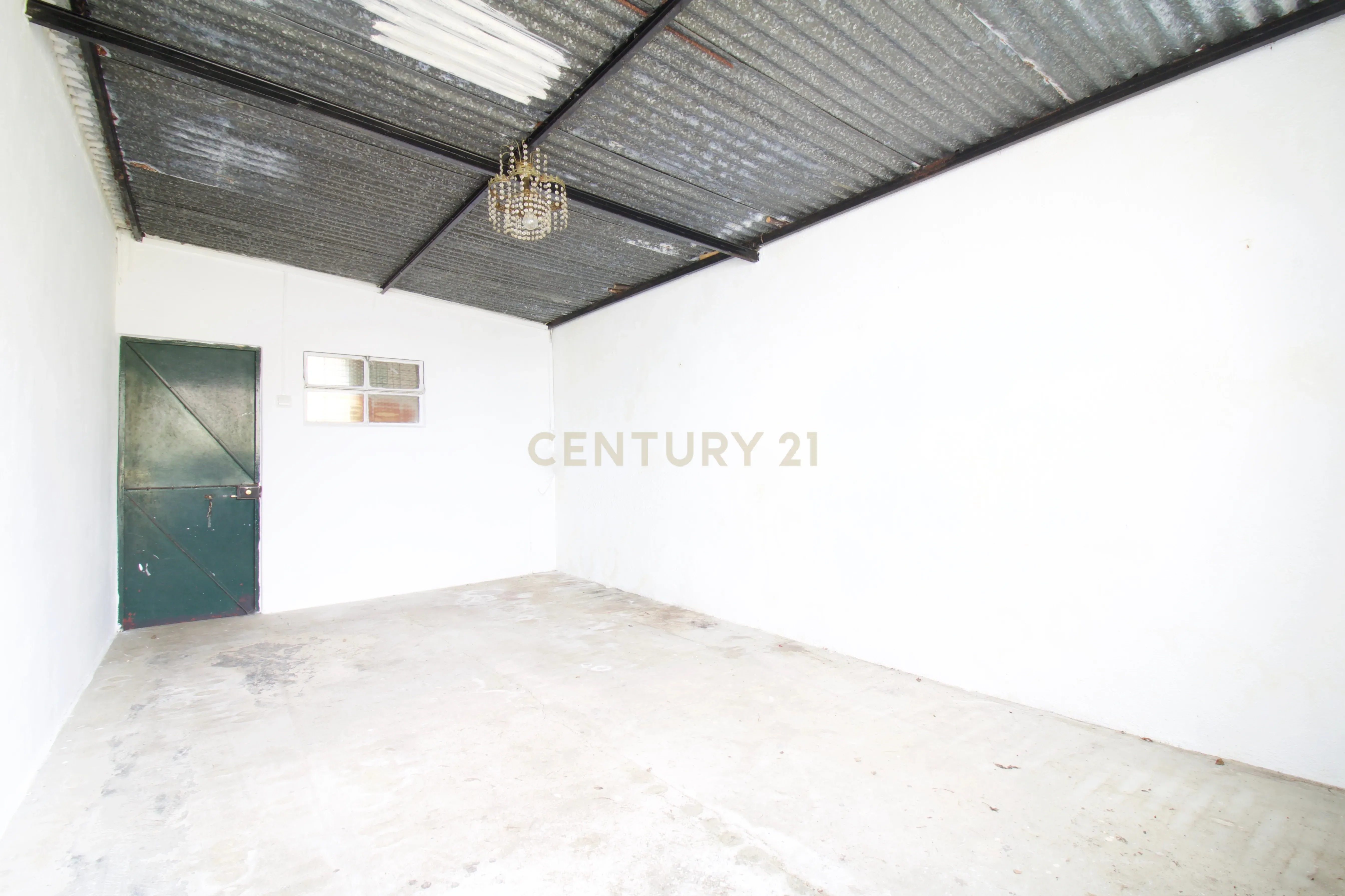 Apartamento com 2 quartos no centro de Mem Martins com Logradouro - Image 26