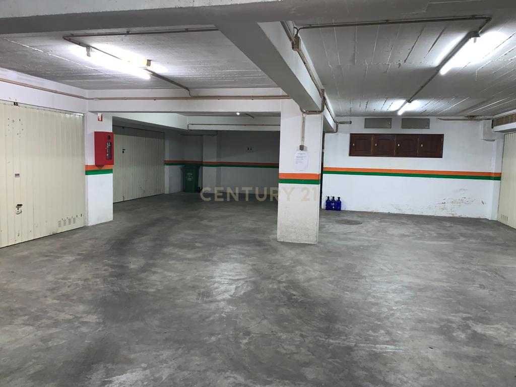 Garagem 15m2 no centro de Mem Martins - Image 2