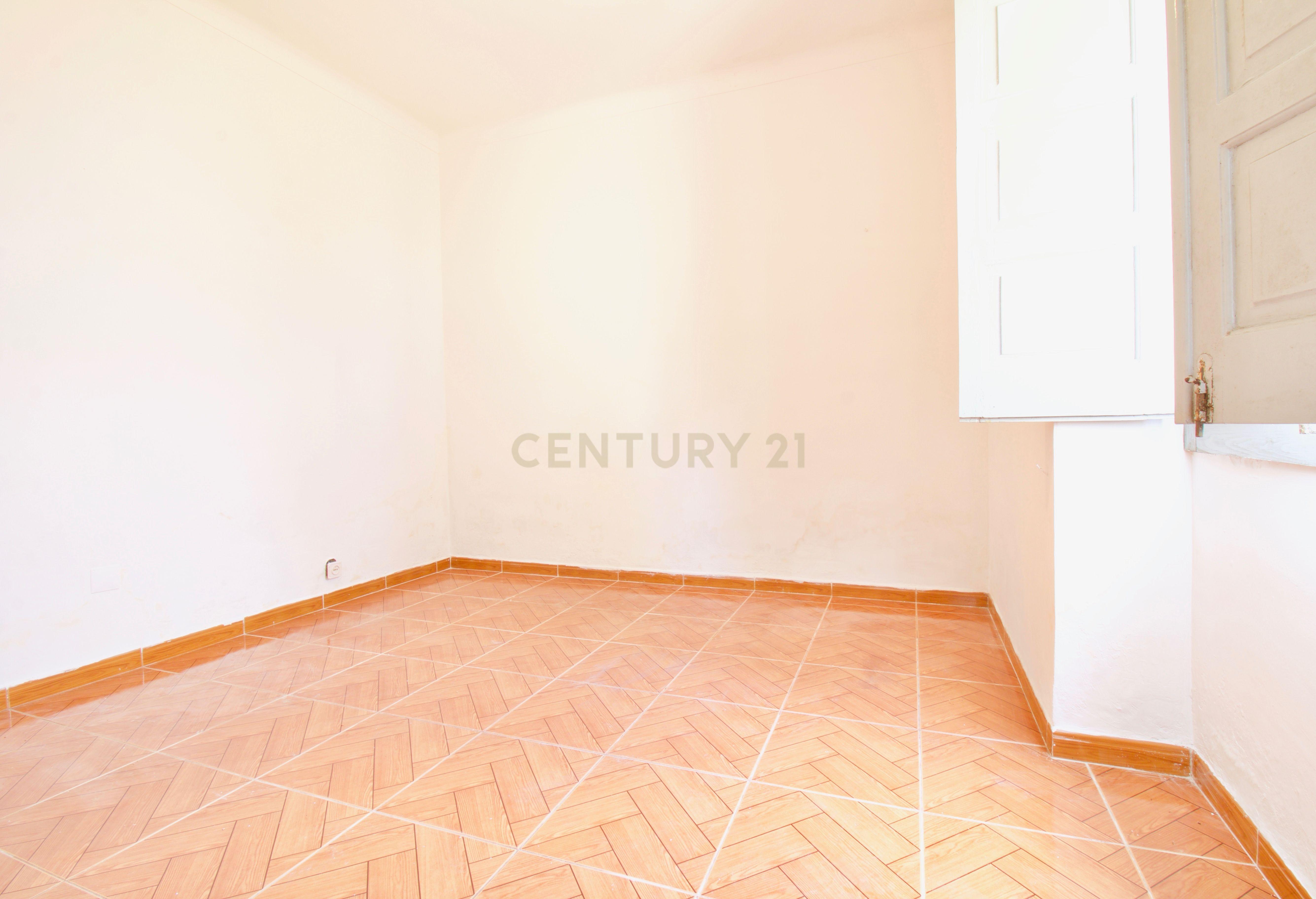 Apartamento com 2 quartos no centro de Mem Martins com Logradouro - Image 20