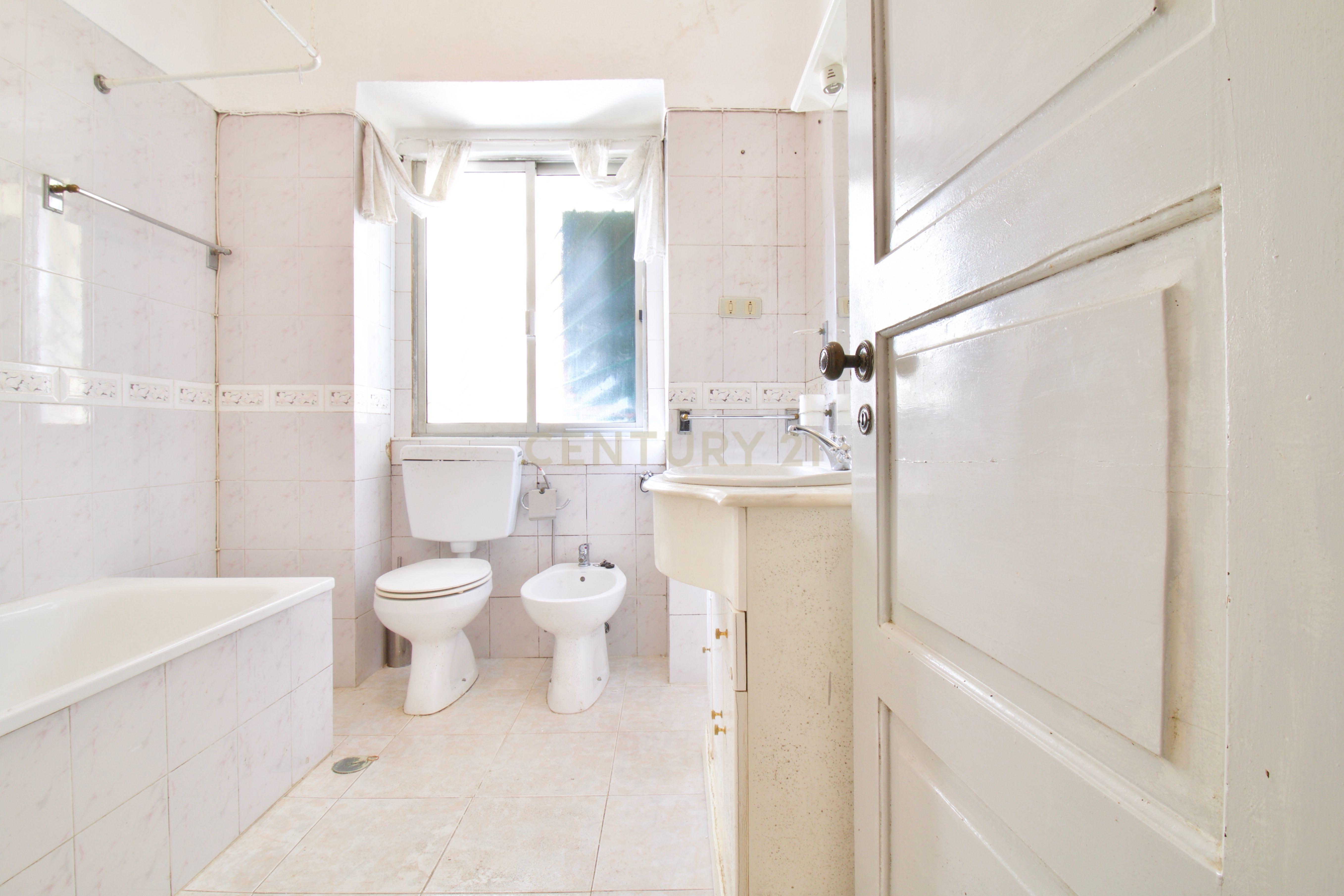Apartamento com 2 quartos no centro de Mem Martins com Logradouro - Image 23