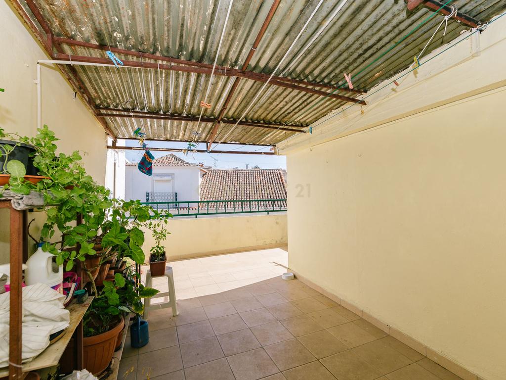 Prédio no Centro de Alcochete - Image 13