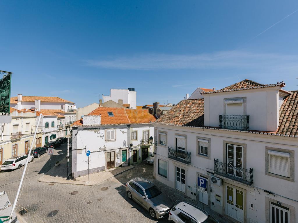 Prédio no Centro de Alcochete - Image 14