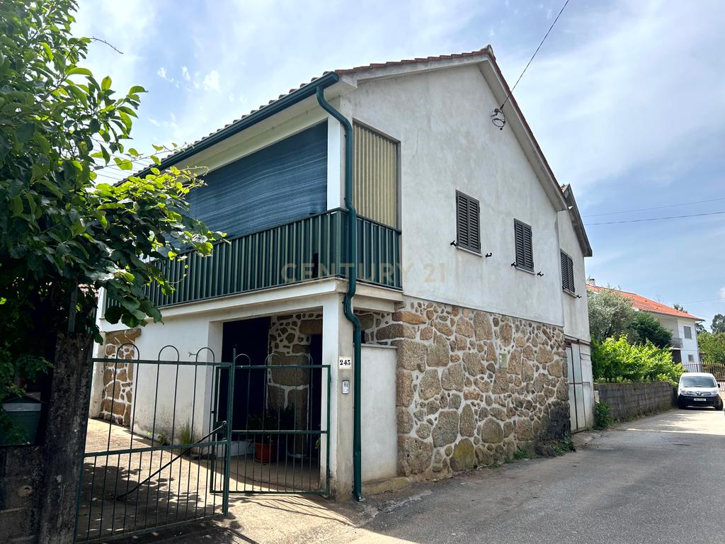 Moradia com terreno - Nandufe - Image 2