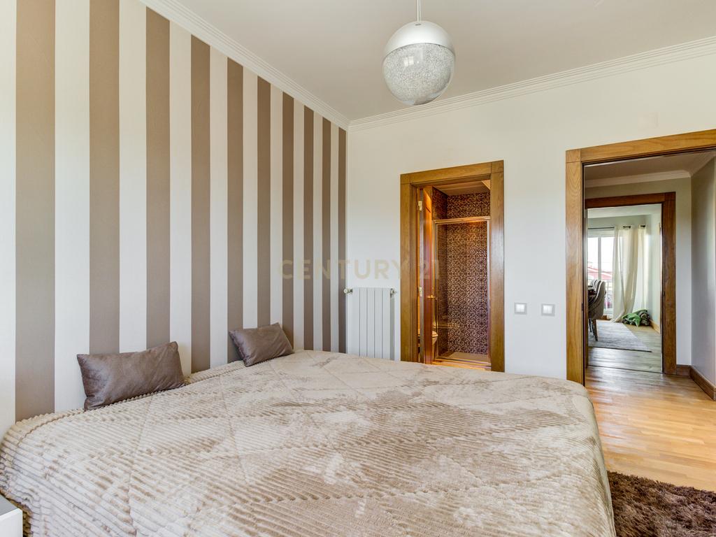 Apartamento Duplex no Belas Clube de Campo com 8 assoalhadas (4 Suites e 2 quartos) - 375m2 de ABP - Image 14