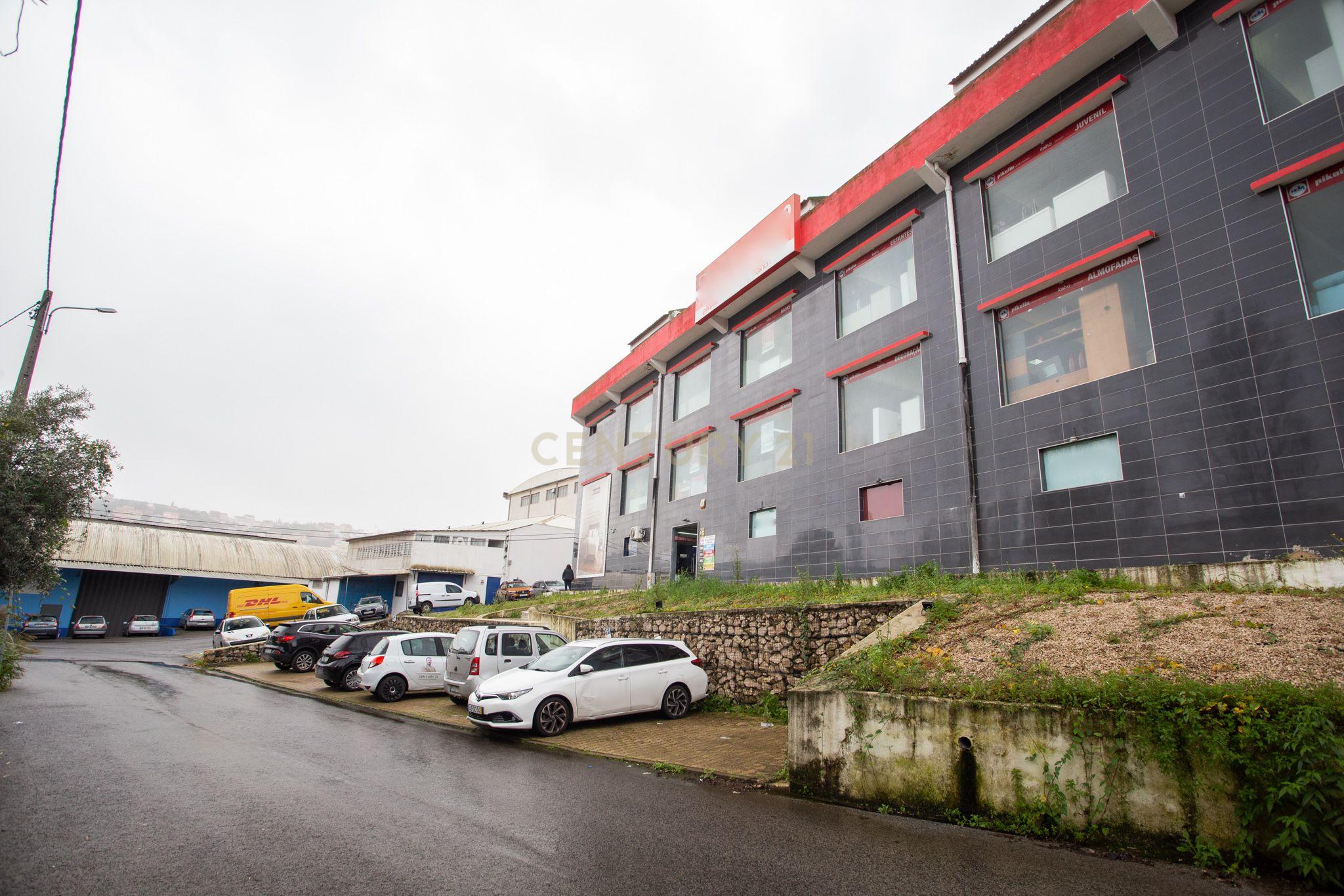 Loja em Odivelas , prédio Comercial Junto ao Strada Outlet - Image 7