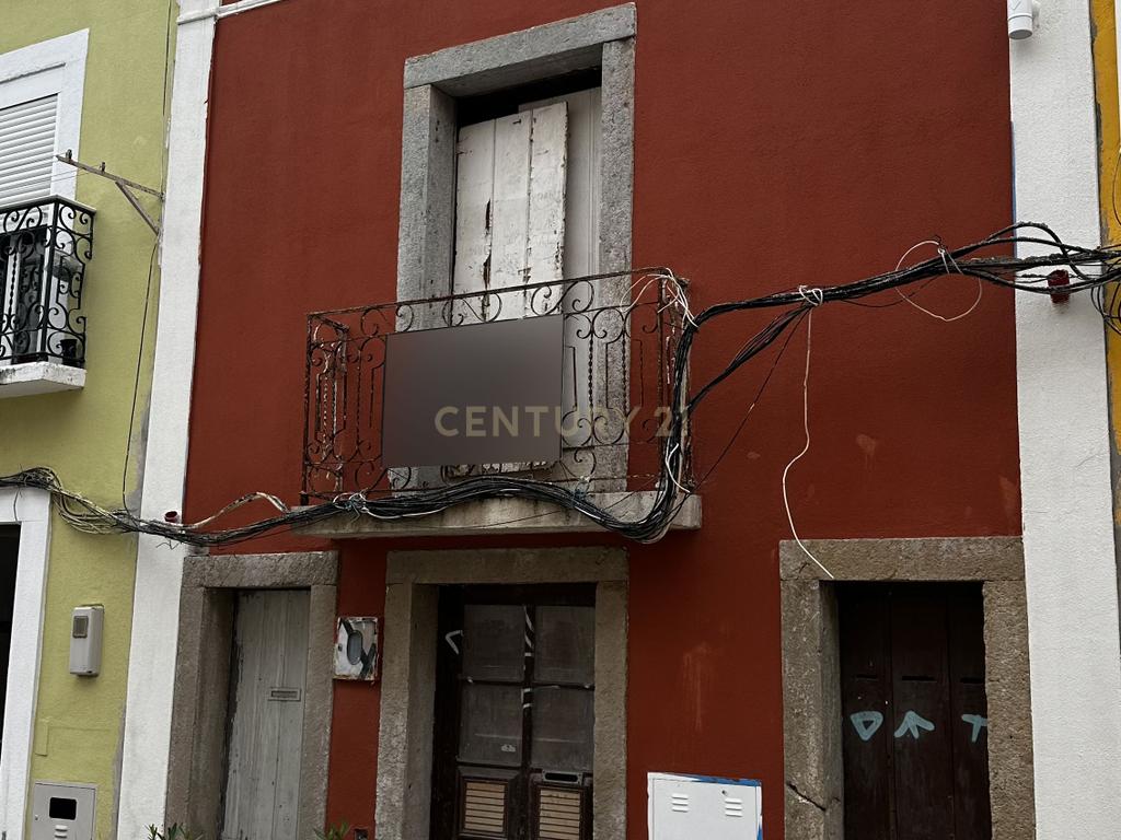 Prédio Semi Remodelado na Fonte Nova, Setúbal – Projeto Aprovado e Grande Potencial - Image 2