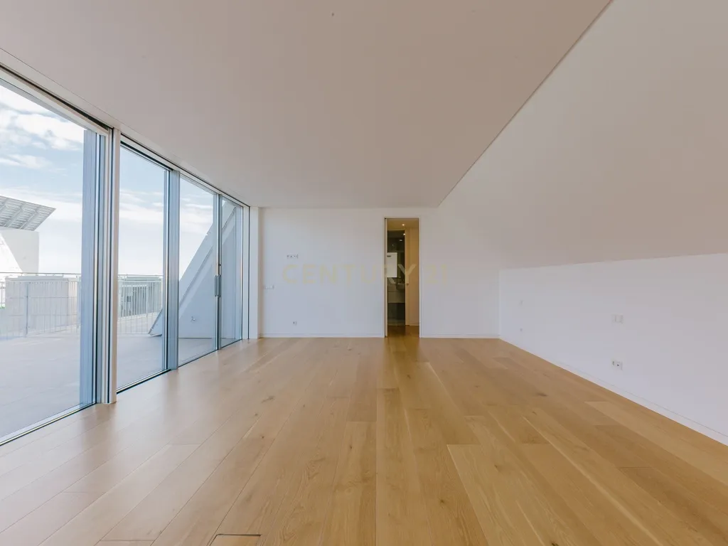 Fantástico T5 Duplex com Terraço e vista de Rio- Prata Riverside Village! - Image 18