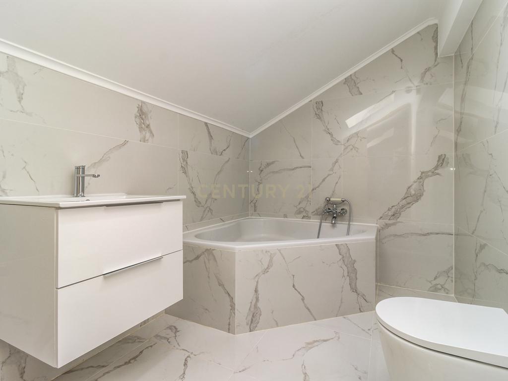 Apartamento Duplex no Belas Clube de Campo com 8 assoalhadas (4 Suites e 2 quartos) - 375m2 de ABP - Image 23