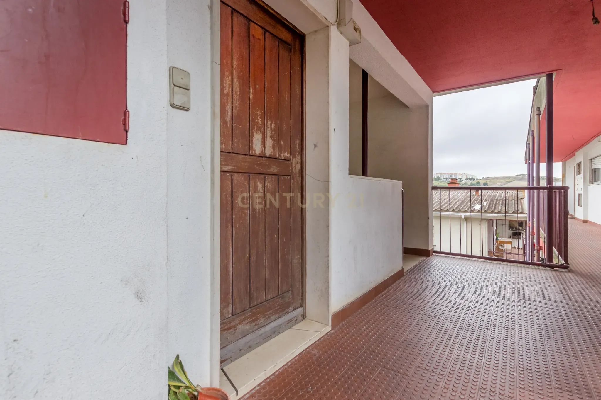 VENDIDO - Apartamento T2 no Pendão, Urbanização do Mirante em QUELUZ - Image 17