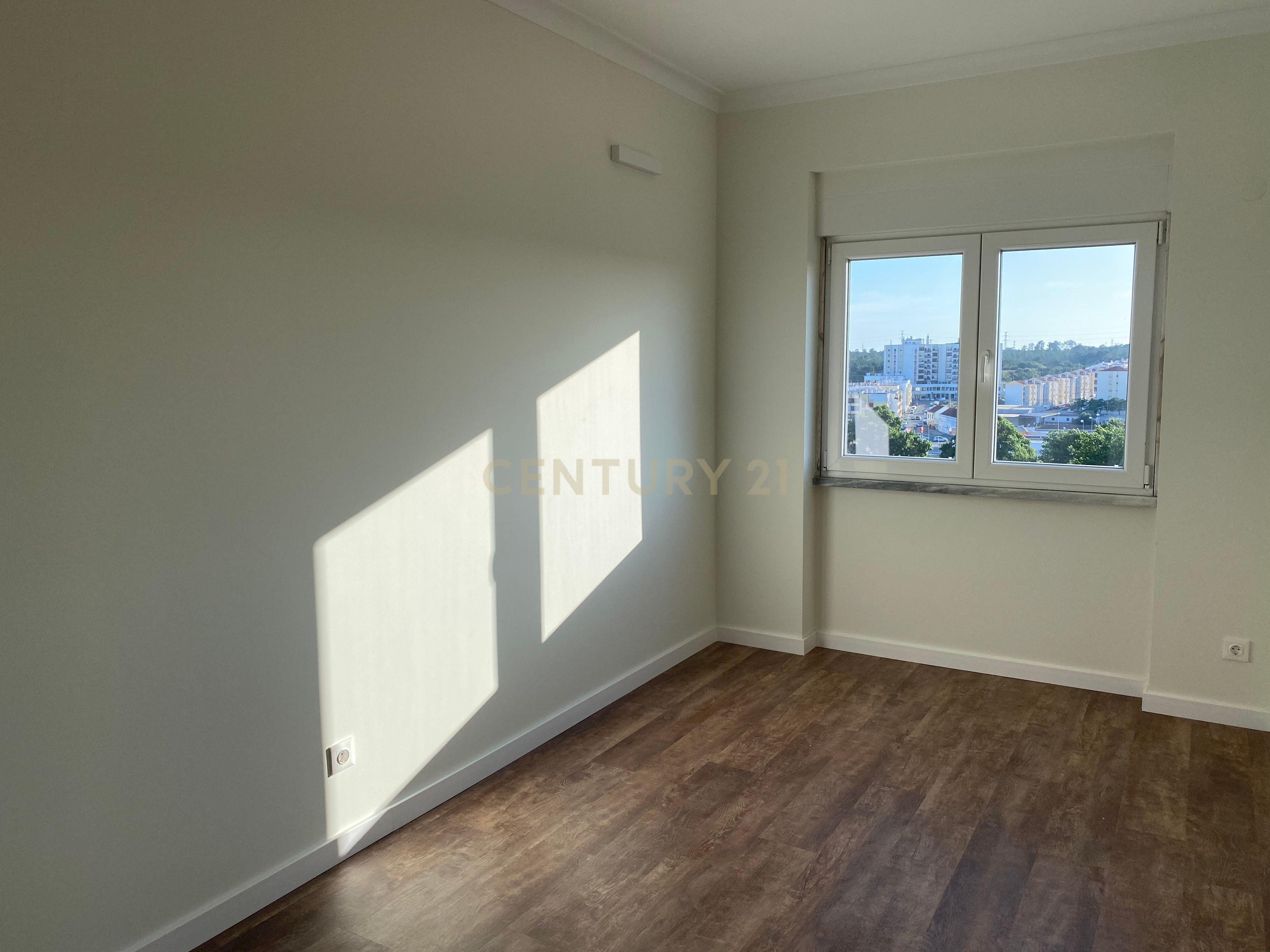 T2 Torre Marinha - Image 11