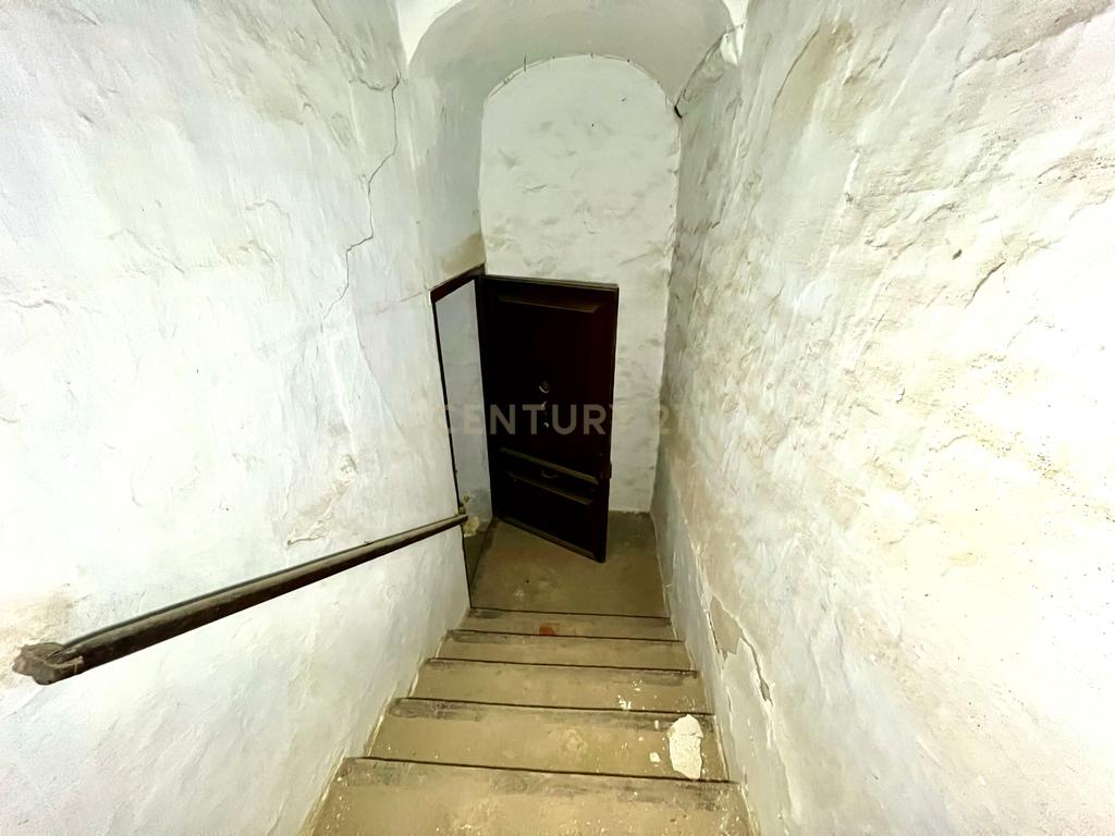 undefined - Image 16
