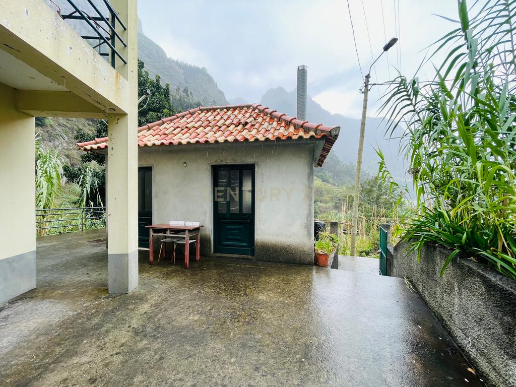 Moradia T3 - Curral das Freiras - Image 4