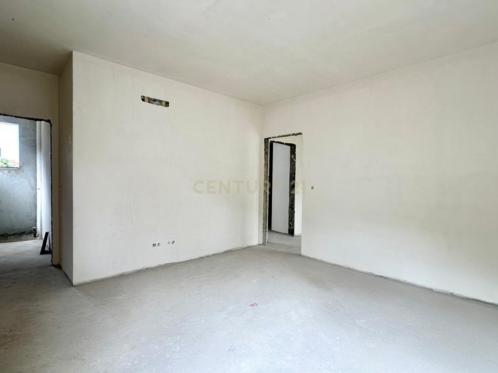 Moradia T3 - São Roque - NOVA - Image 52