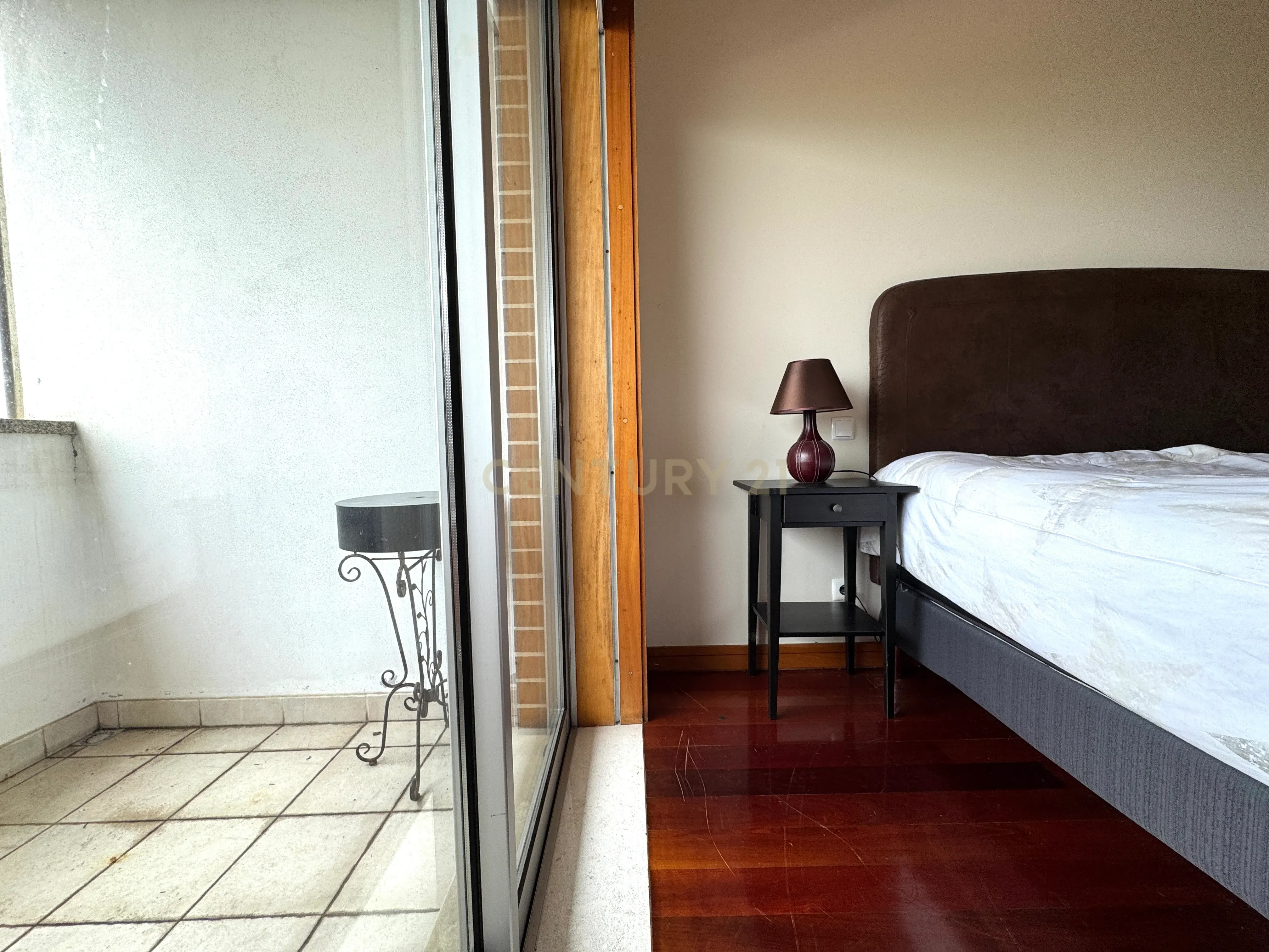 Apartamento com dois quartos em Condomínio Fechado com piscina aquecida e parque de ténis em Vila do Conde, Porto - Image 8