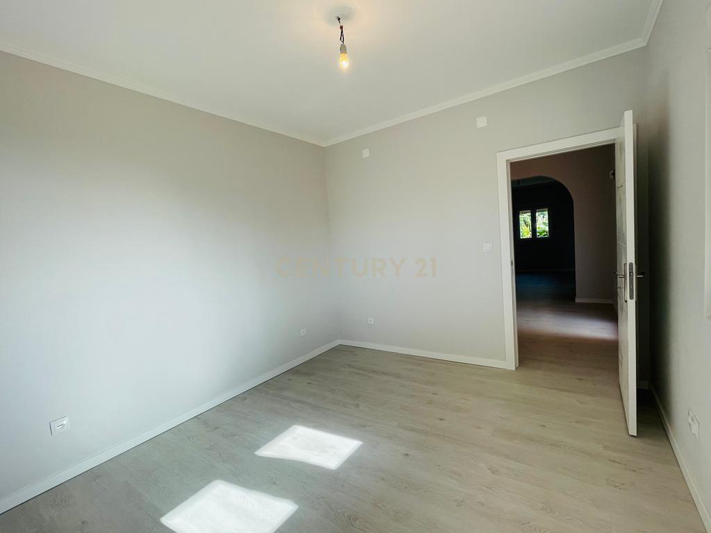 Moradia T3 (completamente remodelada) - Arco da Calheta - Calheta - Image 18
