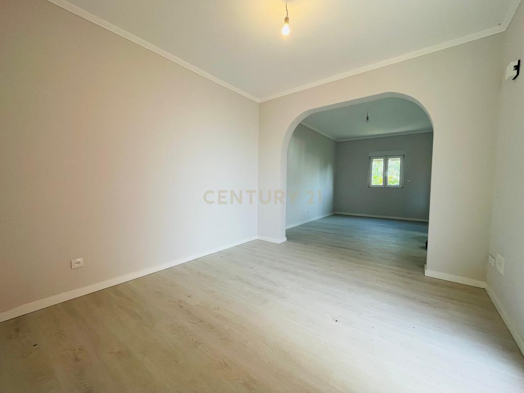Moradia T3 (completamente remodelada) - Arco da Calheta - Calheta - Image 12