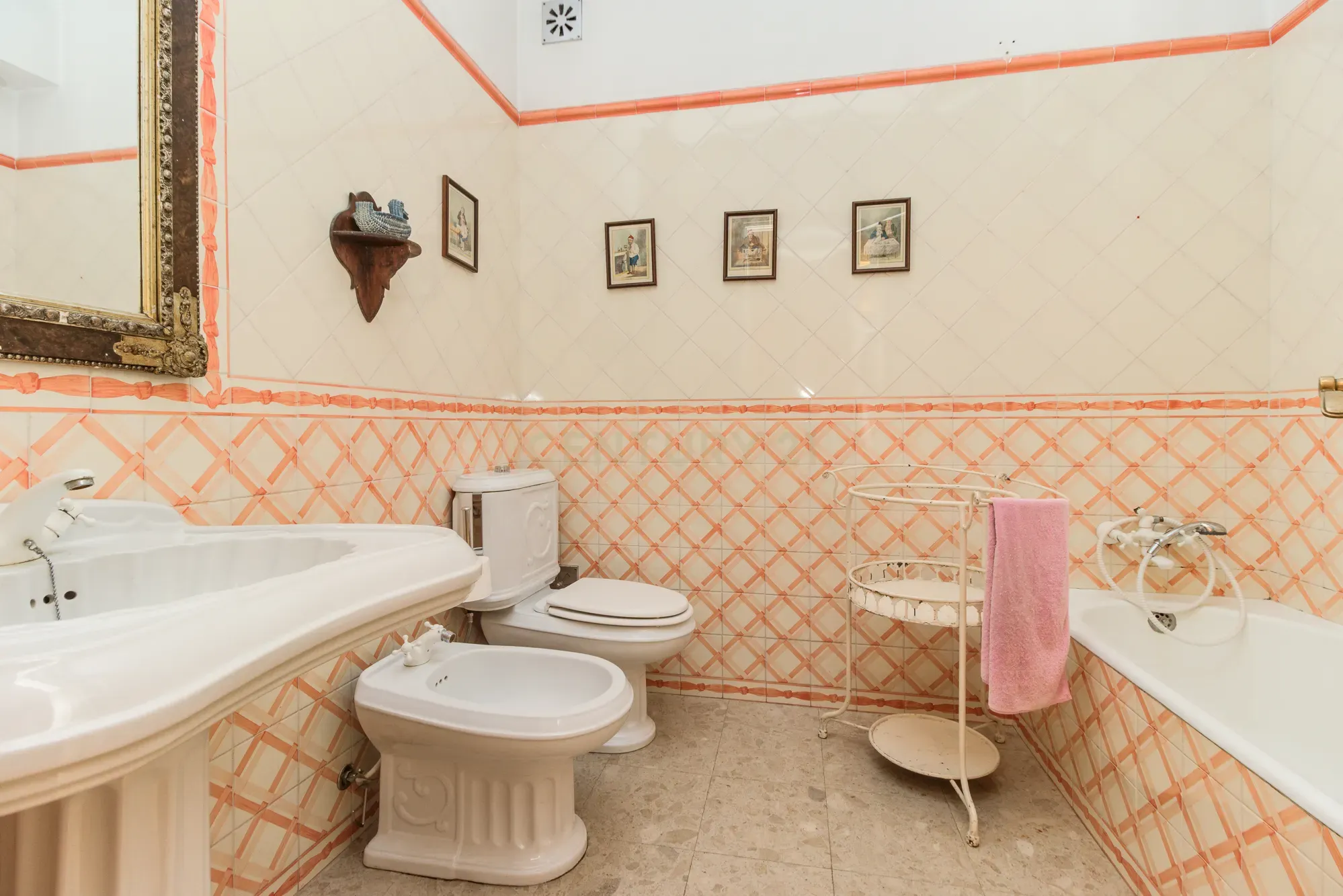 Apartamento T5 para Venda em S. Domingos de Benfica - Image 22