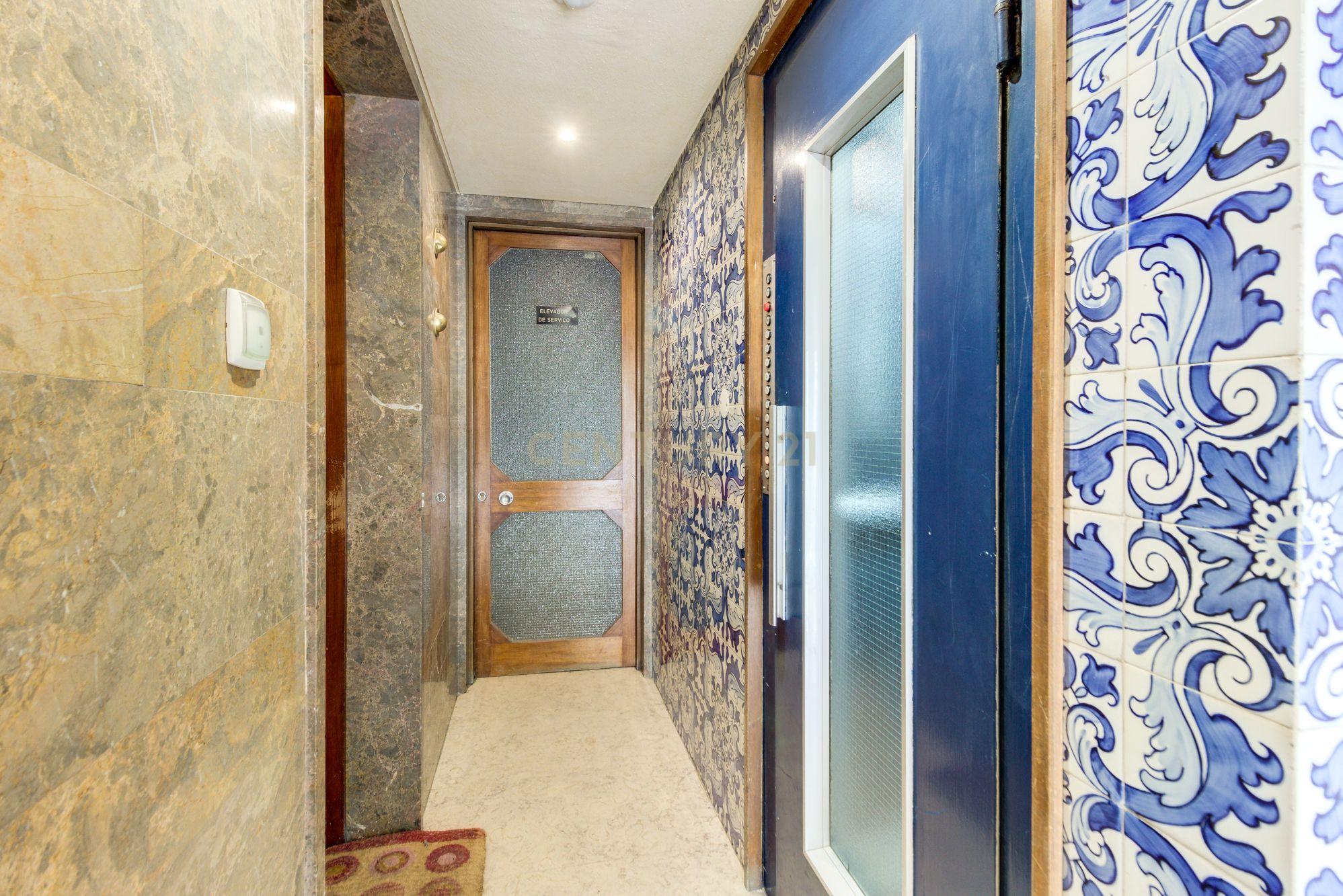 Apartamento T5 para Venda em S. Domingos de Benfica - Image 23