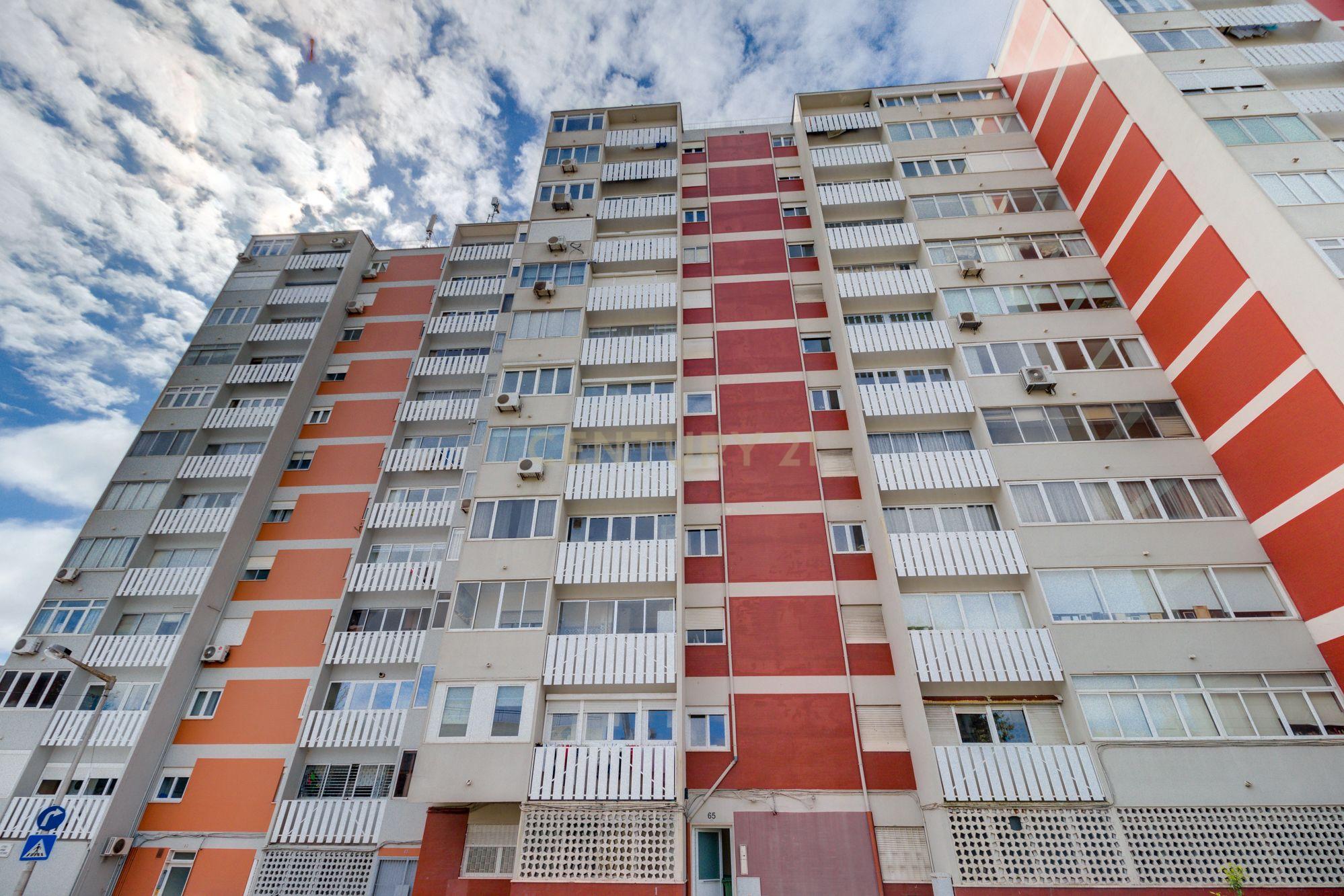 Apartamento T5 para Venda em S. Domingos de Benfica - Image 25