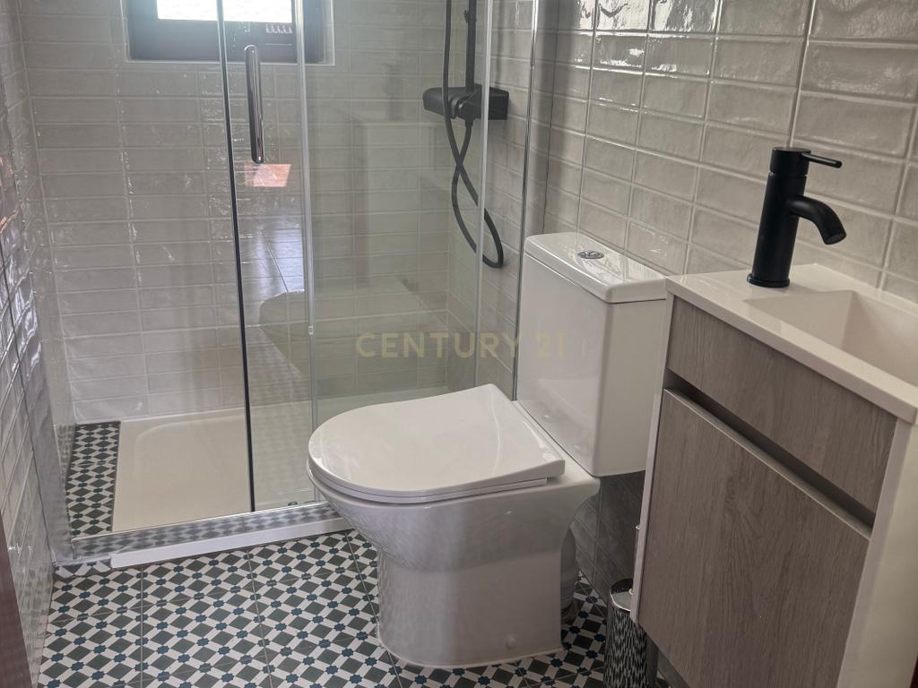 Apartamento de 4 assoalhadas para arrendamento nas Amoreiras/Bairro do Liceu! - Image 16