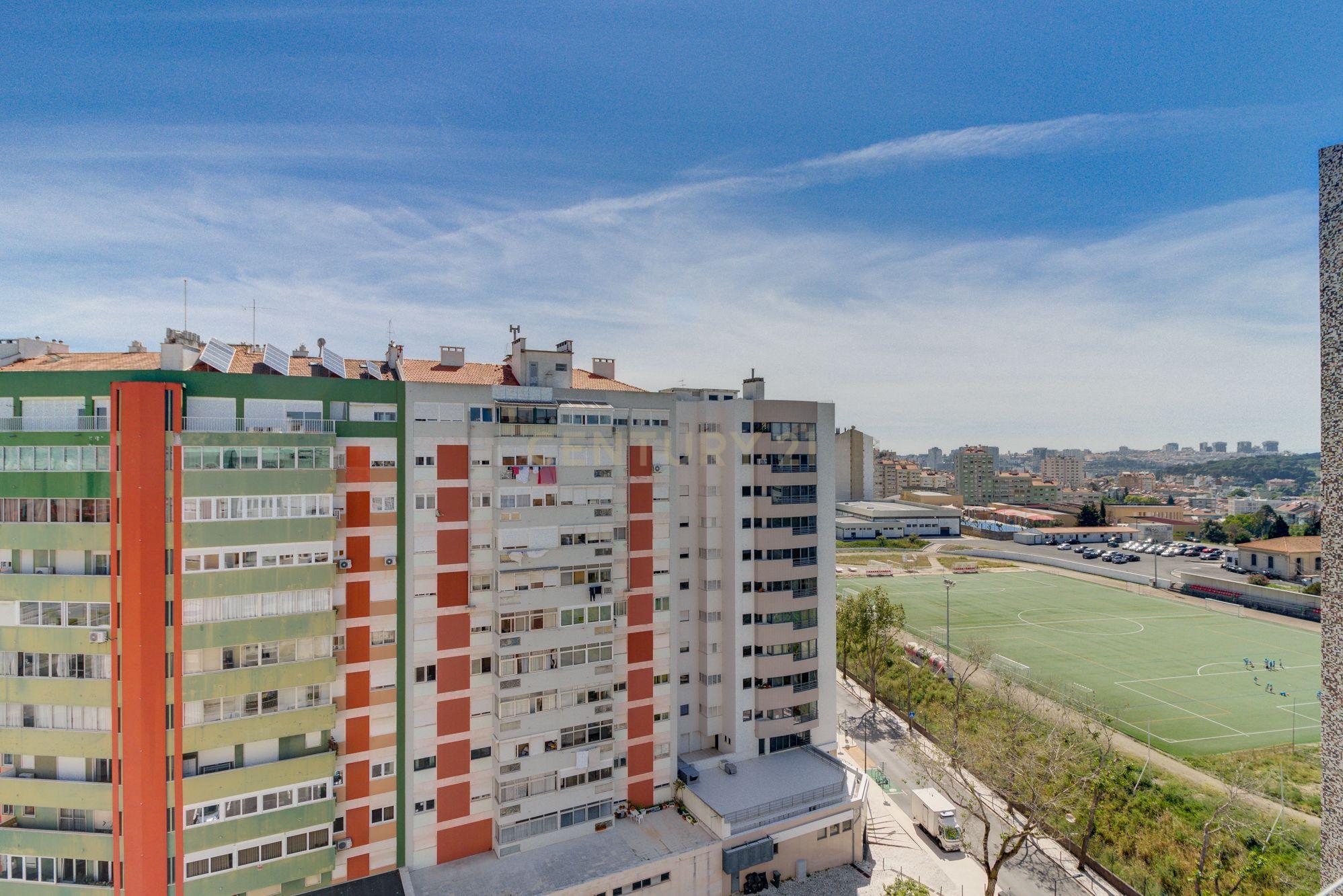 T3, situado numa das áreas mais cobiçadas de Lisboa, - Image 23