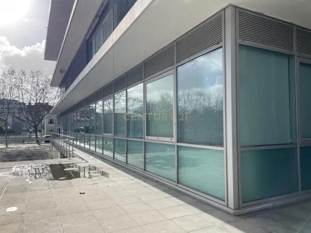 Escritório no Parque das Nações - Norte - Image 3