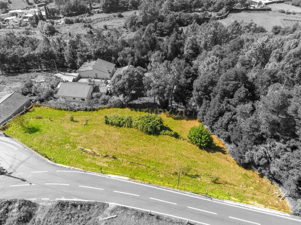 Terreno para construção de moradia em Oliveira, Barcelos - Image 3