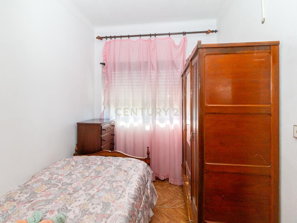 Moradia T5 em Évora de Alcobaça - Image 35