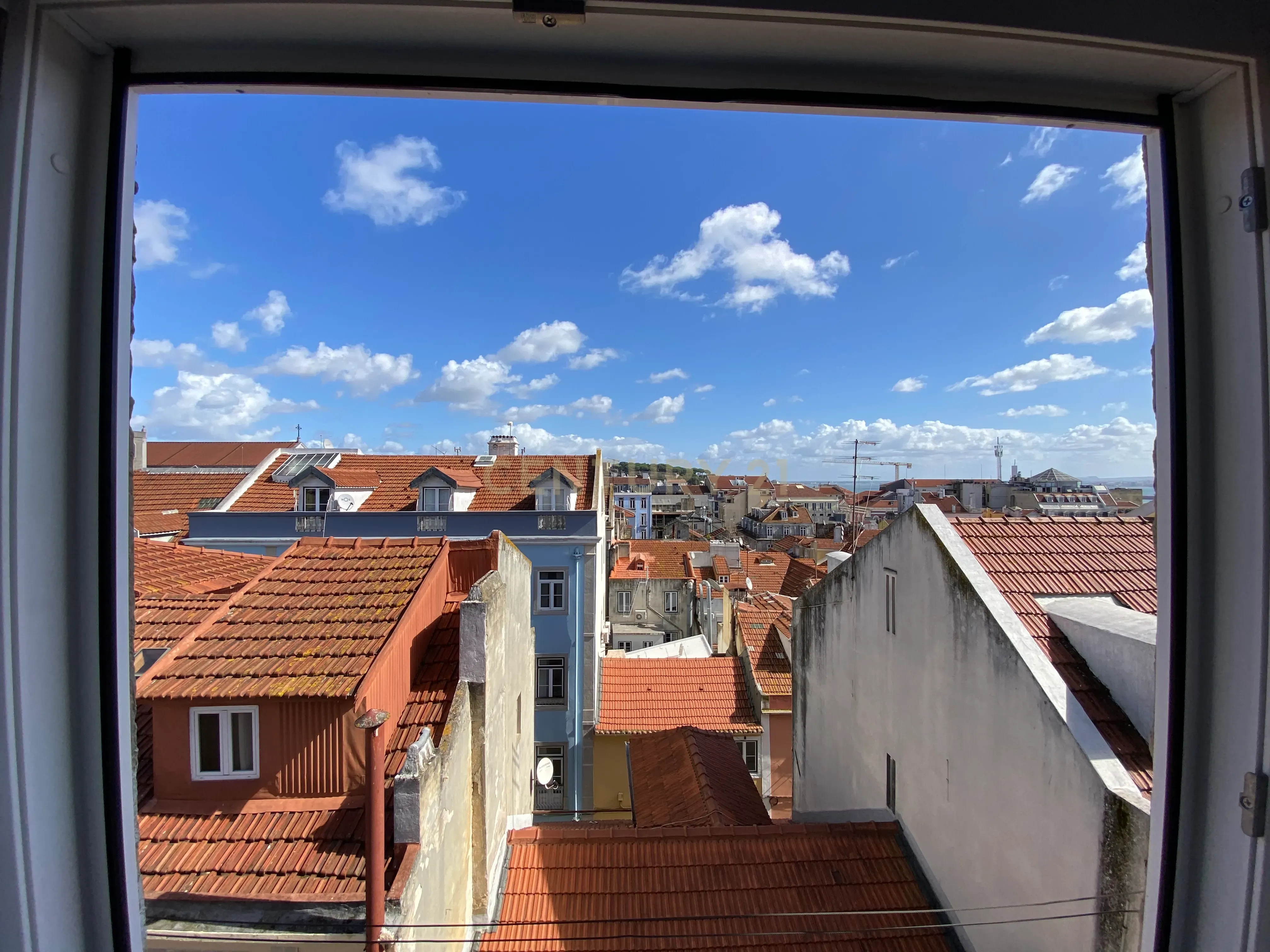 Apartamento T1 - Rua da Atalaia - Bairro Alto - Image 18
