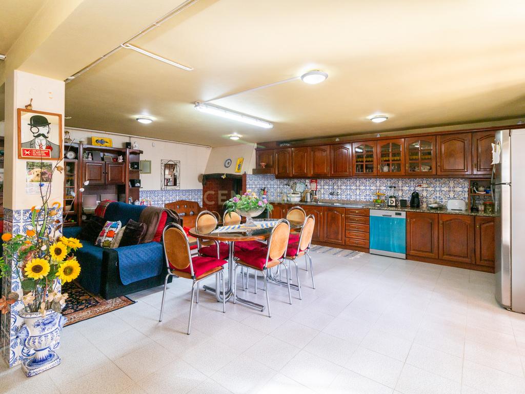 Moradia T5 em Évora de Alcobaça - Image 21