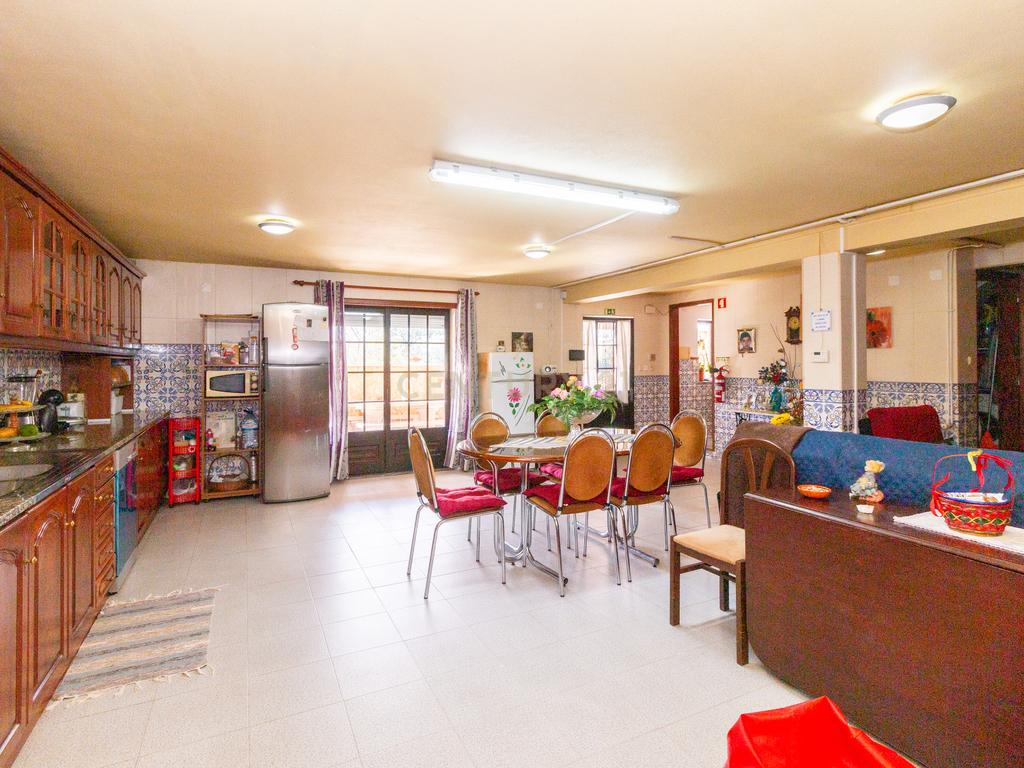 Moradia T5 em Évora de Alcobaça - Image 19